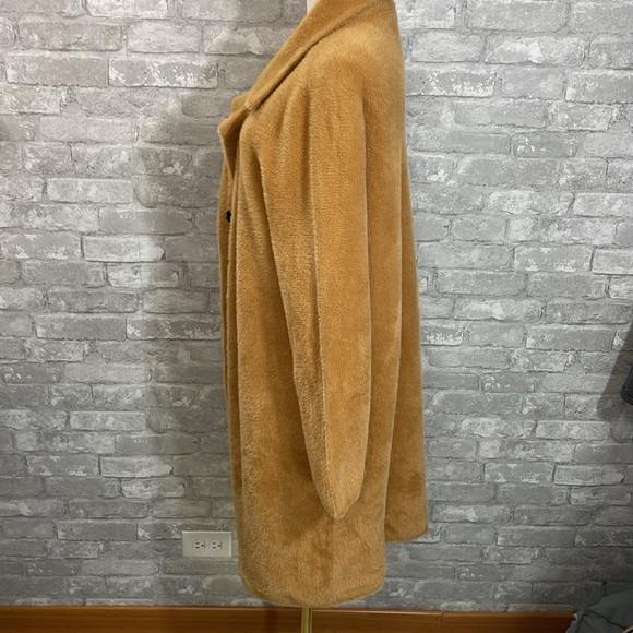 Cyrus Tan Teddy Snap Sweater Coat - Picture 5 of 8